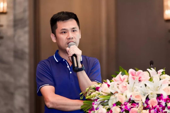 7_resize.jpg 7_resize.jpg